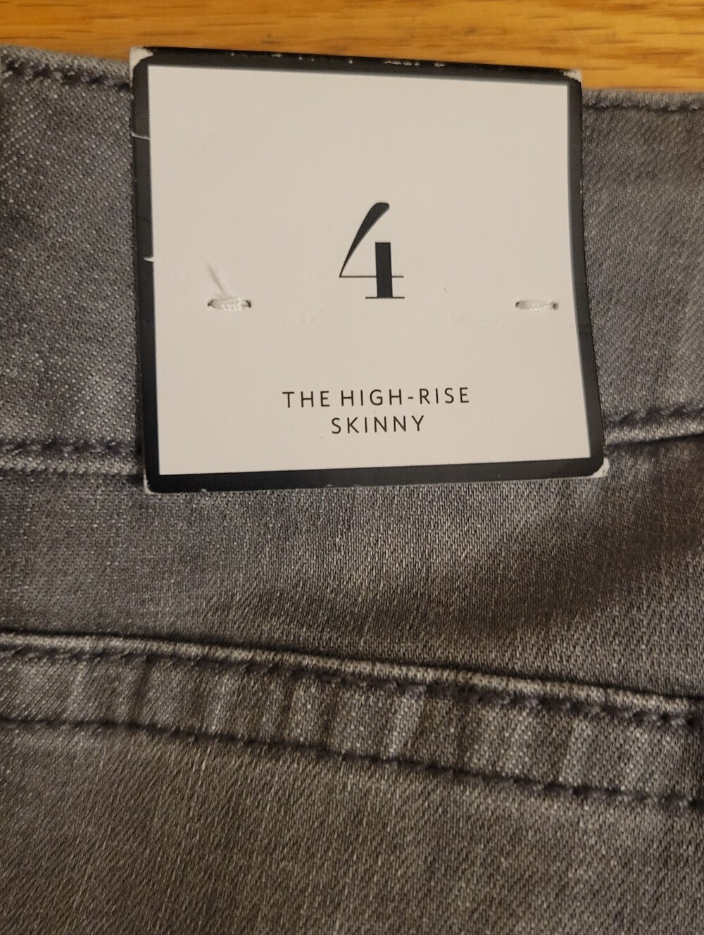 NWT WHBM Gray The Skinny Denim Jeans Size 4 - Picture 6 of 6